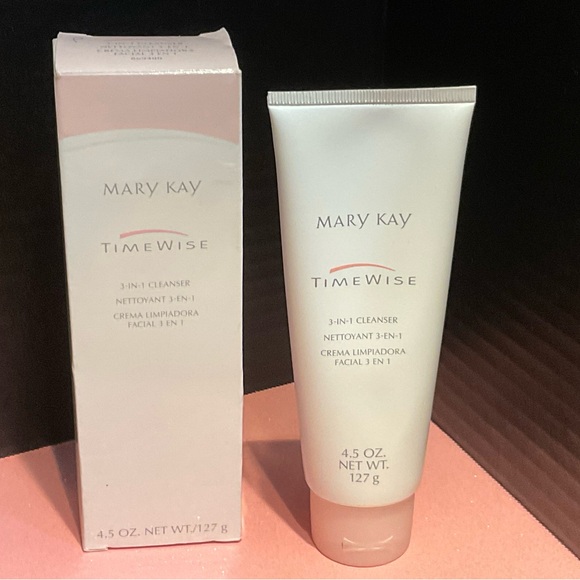 Mary Kay Other - Mary Kay TIMEWISE 3 - IN - 1 Cleanser #869400